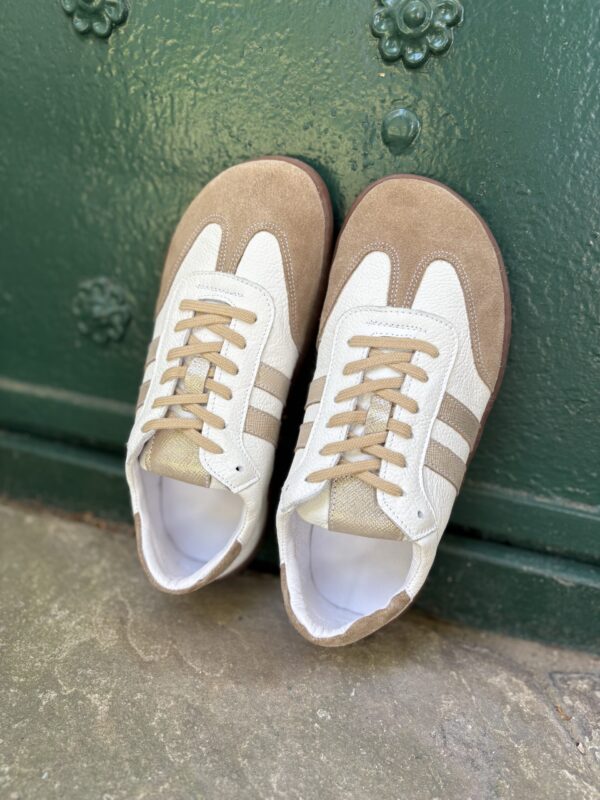 Remi beżowy welur/biały